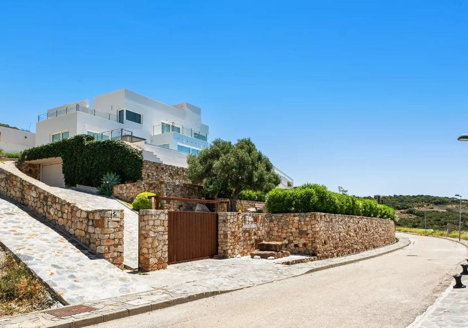 4 soverom Villa til salgs i Tarifa med svømmebasseng - € 4 350 000 (Ref: 9882191)