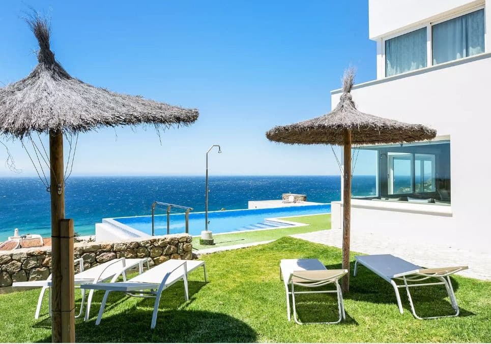 4 soverom Villa til salgs i Tarifa med svømmebasseng - € 4 350 000 (Ref: 9882191)