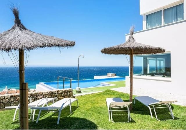 4 soverom Villa til salgs i Tarifa med svømmebasseng - € 4 350 000 (Ref: 9882191)