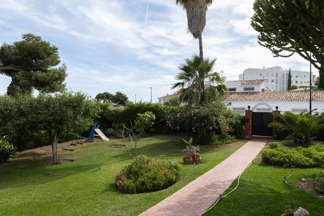 6 chambre Maison de Ville à vendre à Miraflores del Palo, Malaga ville - 1 395 000 € (Ref: 9883581)