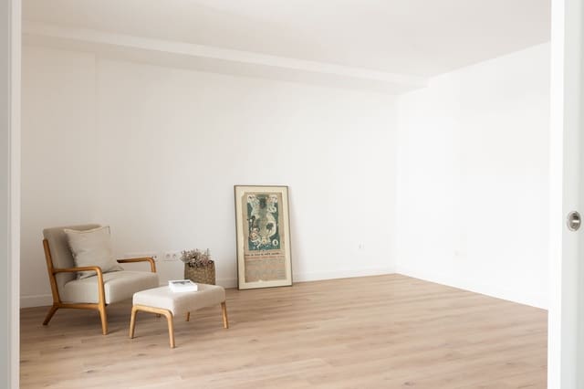 2 soveværelse Lejlighed til salg i Colinas del Limonar, Málaga by med swimmingpool - € 669.000 (Ref: 9883749)