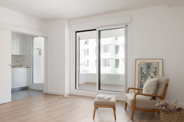 2 soveværelse Lejlighed til salg i Colinas del Limonar, Málaga by med swimmingpool - € 669.000 (Ref: 9883749)