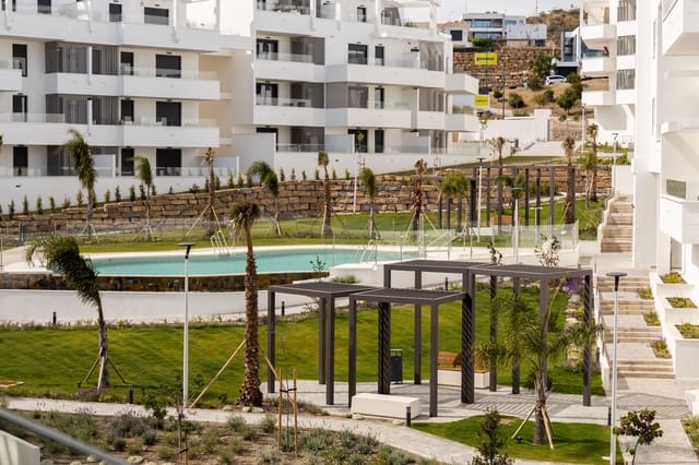 2 soveværelse Lejlighed til salg i Colinas del Limonar, Málaga by med swimmingpool - € 669.000 (Ref: 9883749)