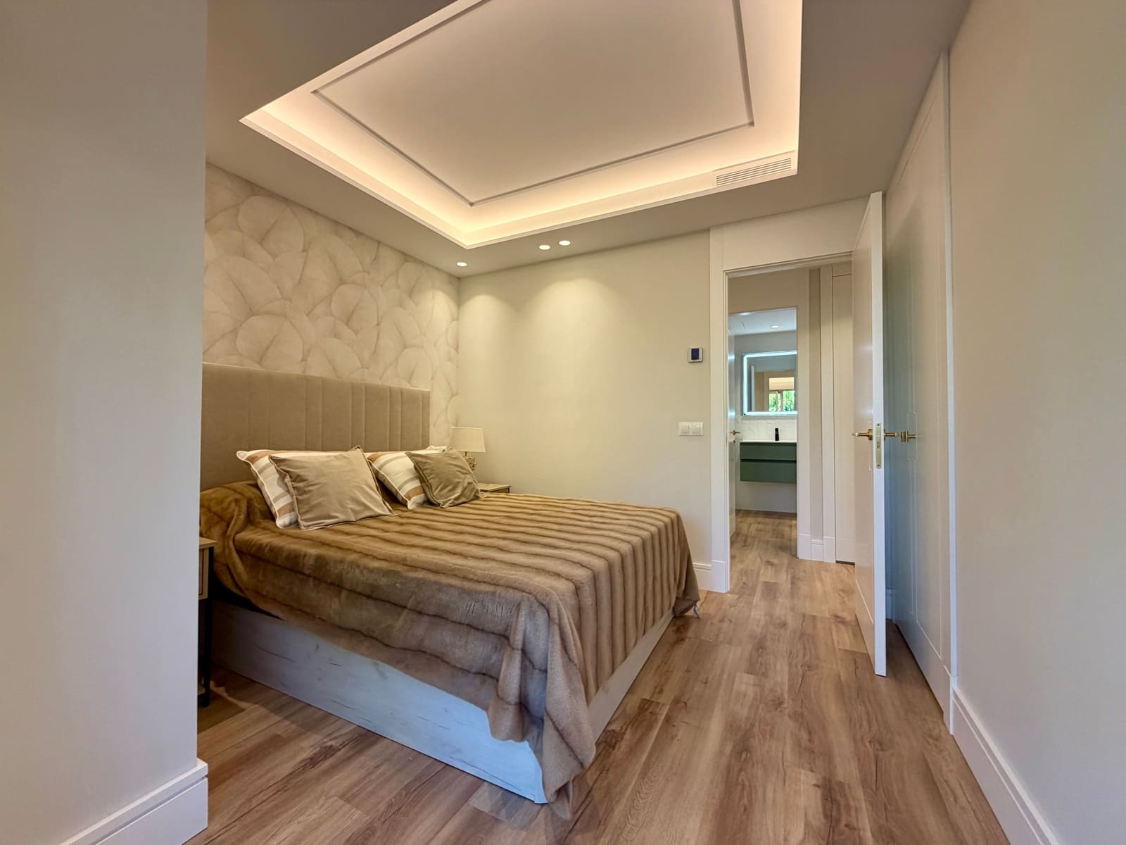 2 quarto Apartamento para venda em San Pedro de Alcantara - 699 000 € (Ref: 9889283)