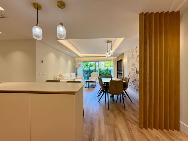 2 quarto Apartamento para venda em Nueva Alcántara, Marbella - 699 000 € (Ref: 9889283)