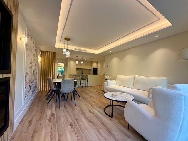 2 quarto Apartamento para venda em Nueva Alcántara, Marbella - 699 000 € (Ref: 9889283)