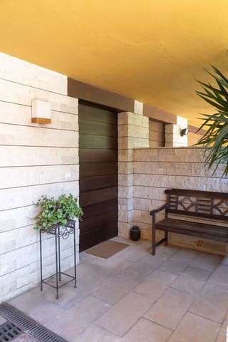 3 sypialnia Dom na sprzedaż w Nagüeles Alto, Marbella z basenem - 785 000 € (Ref: 9889367)