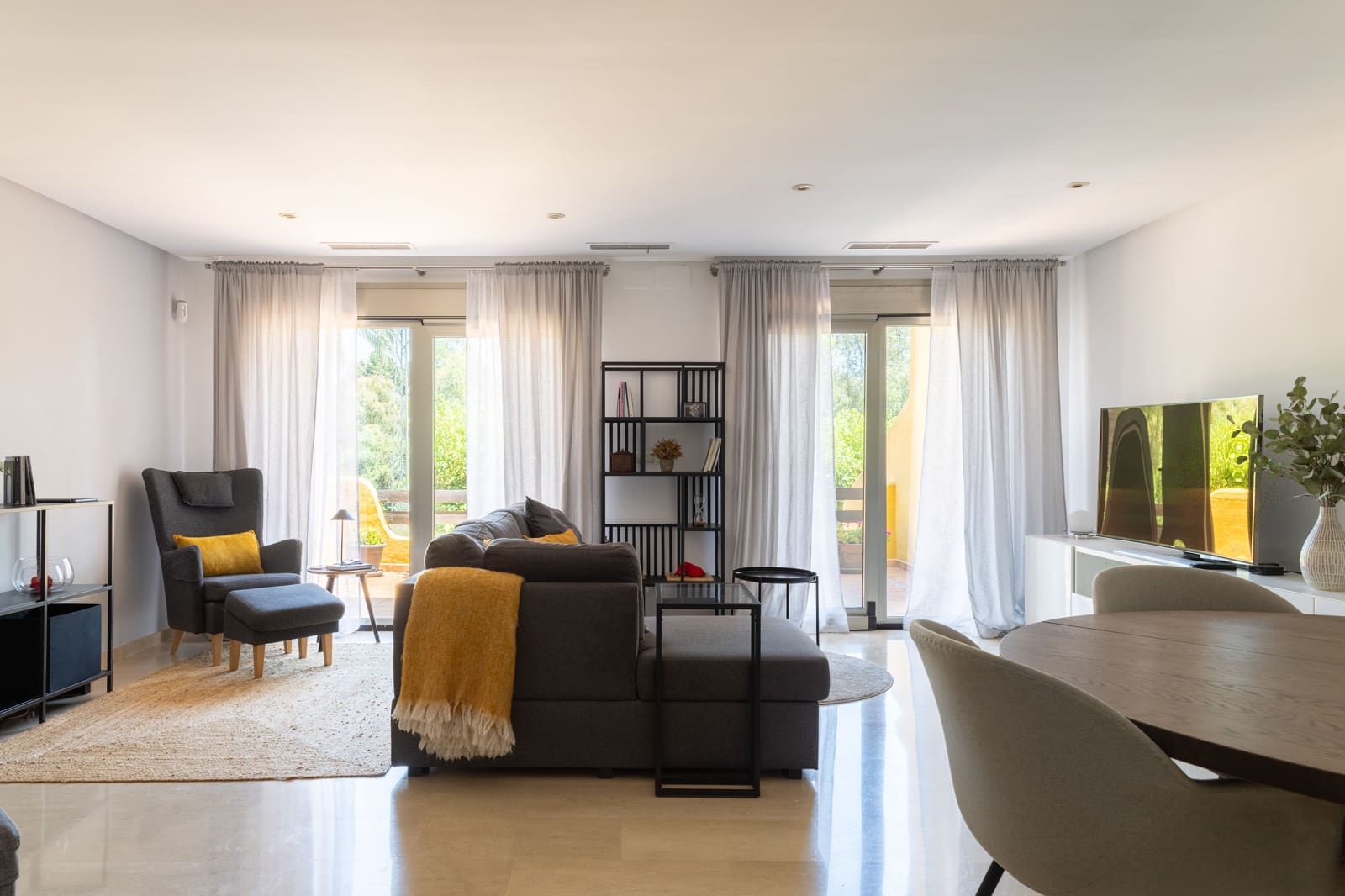 3 sypialnia Dom na sprzedaż w Marbella z basenem - 785 000 € (Ref: 9889367)