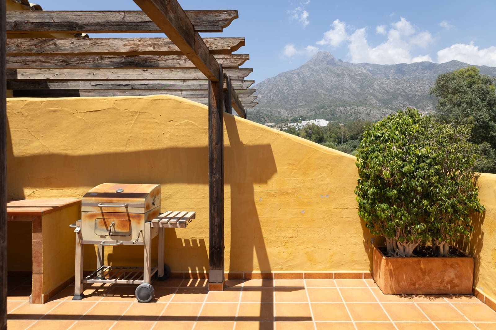 3 sypialnia Dom na sprzedaż w Marbella z basenem - 785 000 € (Ref: 9889367)