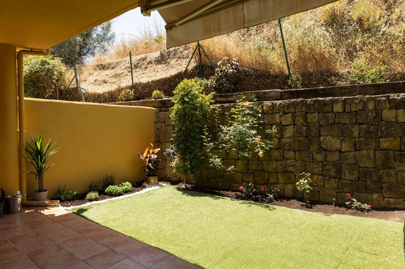 3 sypialnia Dom na sprzedaż w Marbella z basenem - 785 000 € (Ref: 9889367)