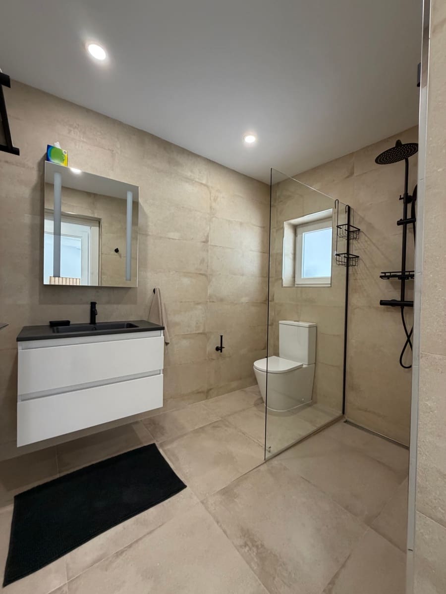Chalet de 4 habitaciones en Benalmádena en venta - 1.190.000 € (Ref: 9889521)