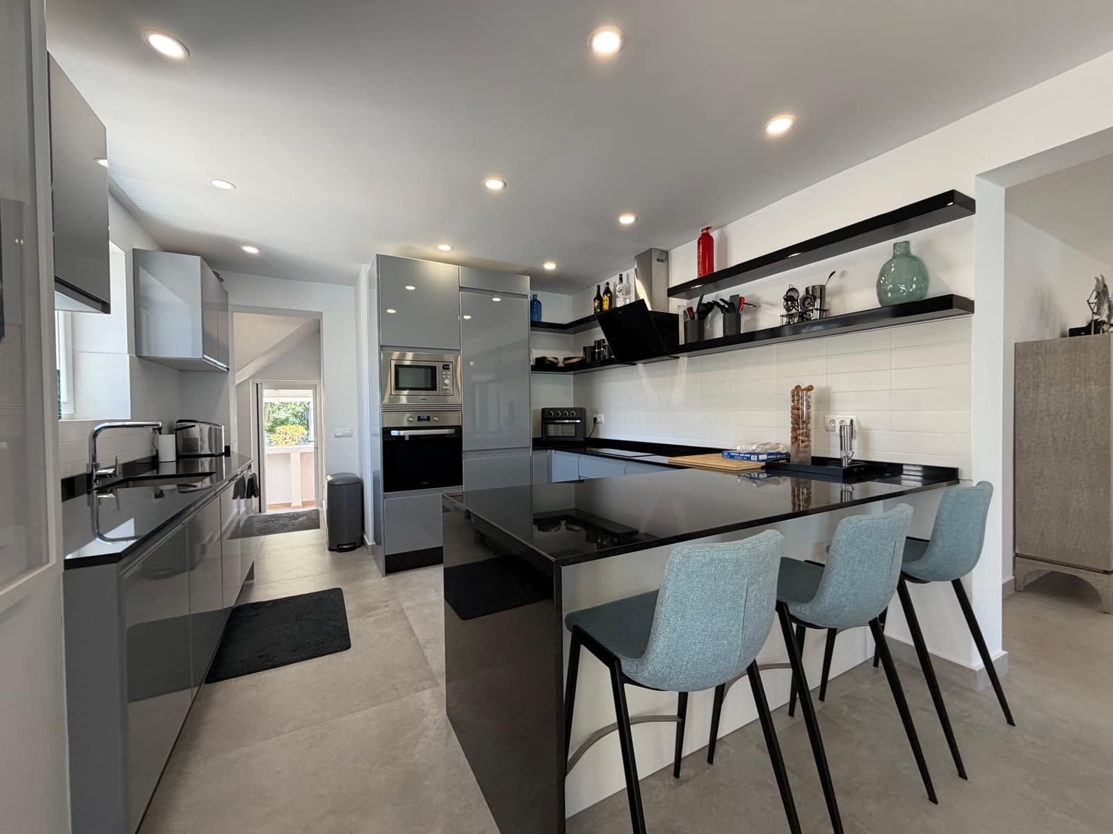 Chalet de 4 habitaciones en Benalmádena en venta - 1.190.000 € (Ref: 9889521)
