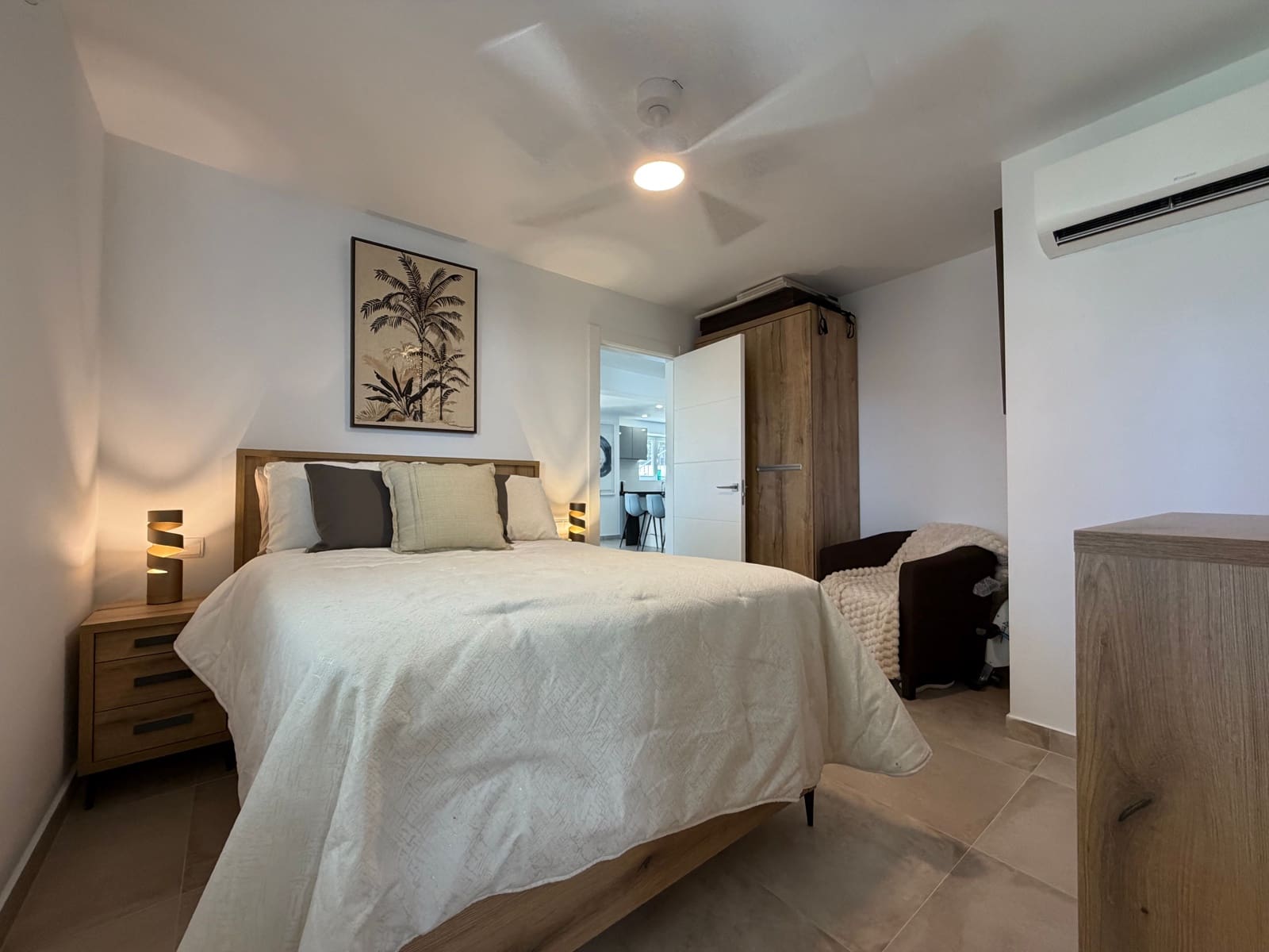 Chalet de 4 habitaciones en Benalmádena en venta - 1.190.000 € (Ref: 9889521)
