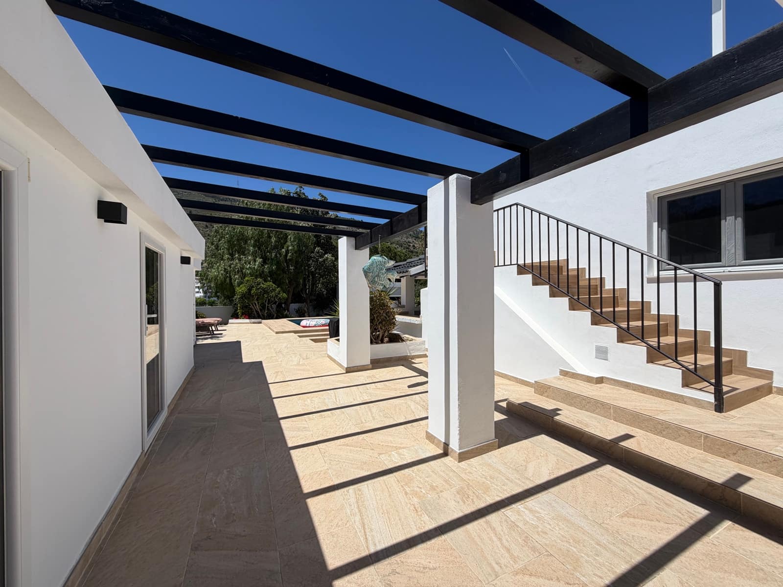 Chalet de 4 habitaciones en Benalmádena en venta - 1.190.000 € (Ref: 9889521)