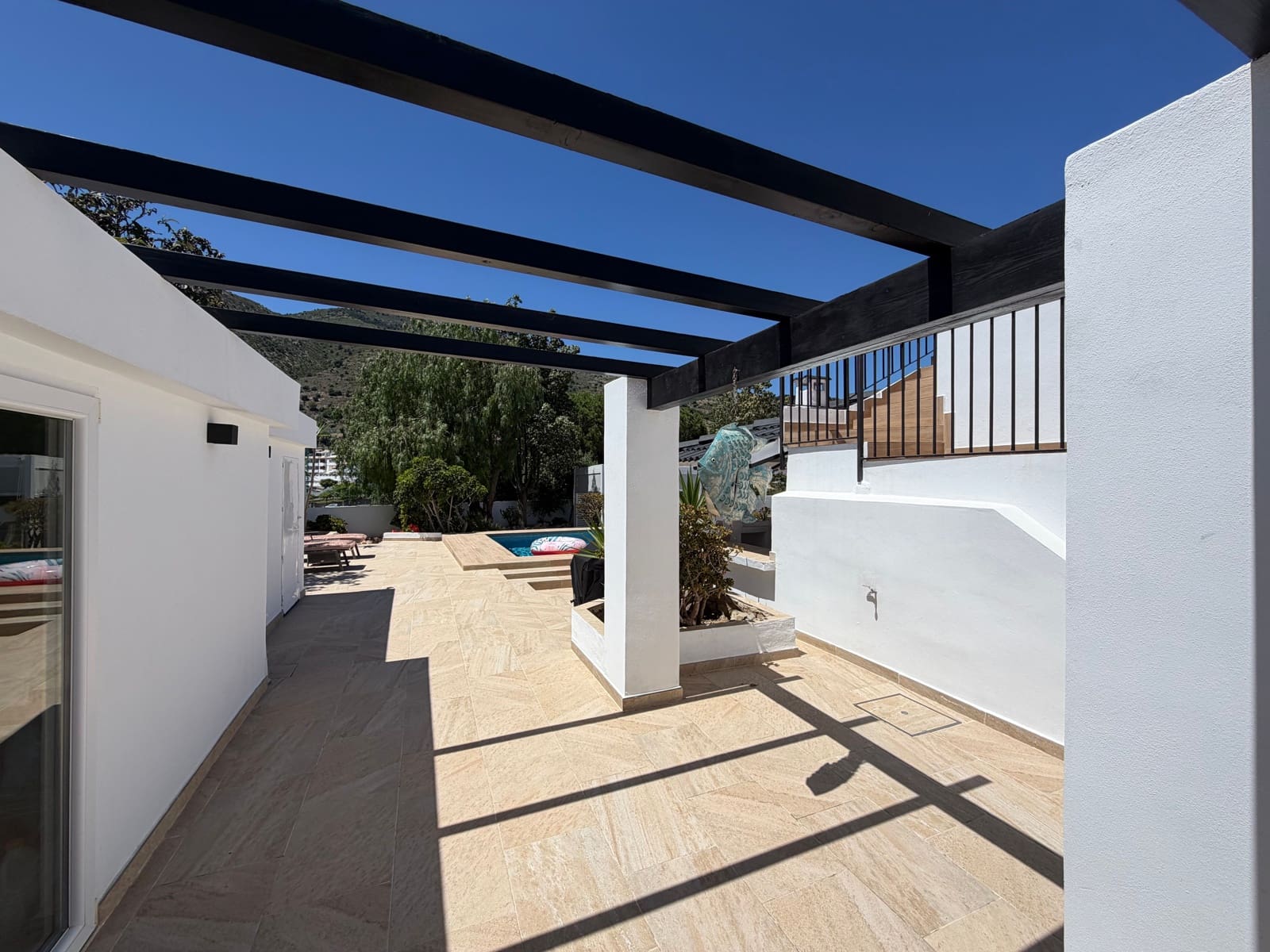 Chalet de 4 habitaciones en Benalmádena en venta - 1.190.000 € (Ref: 9889521)