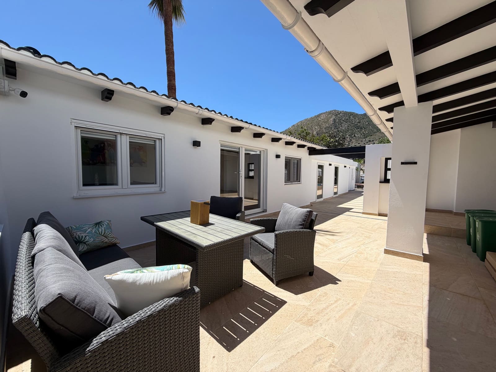 Chalet de 4 habitaciones en Benalmádena en venta - 1.190.000 € (Ref: 9889521)