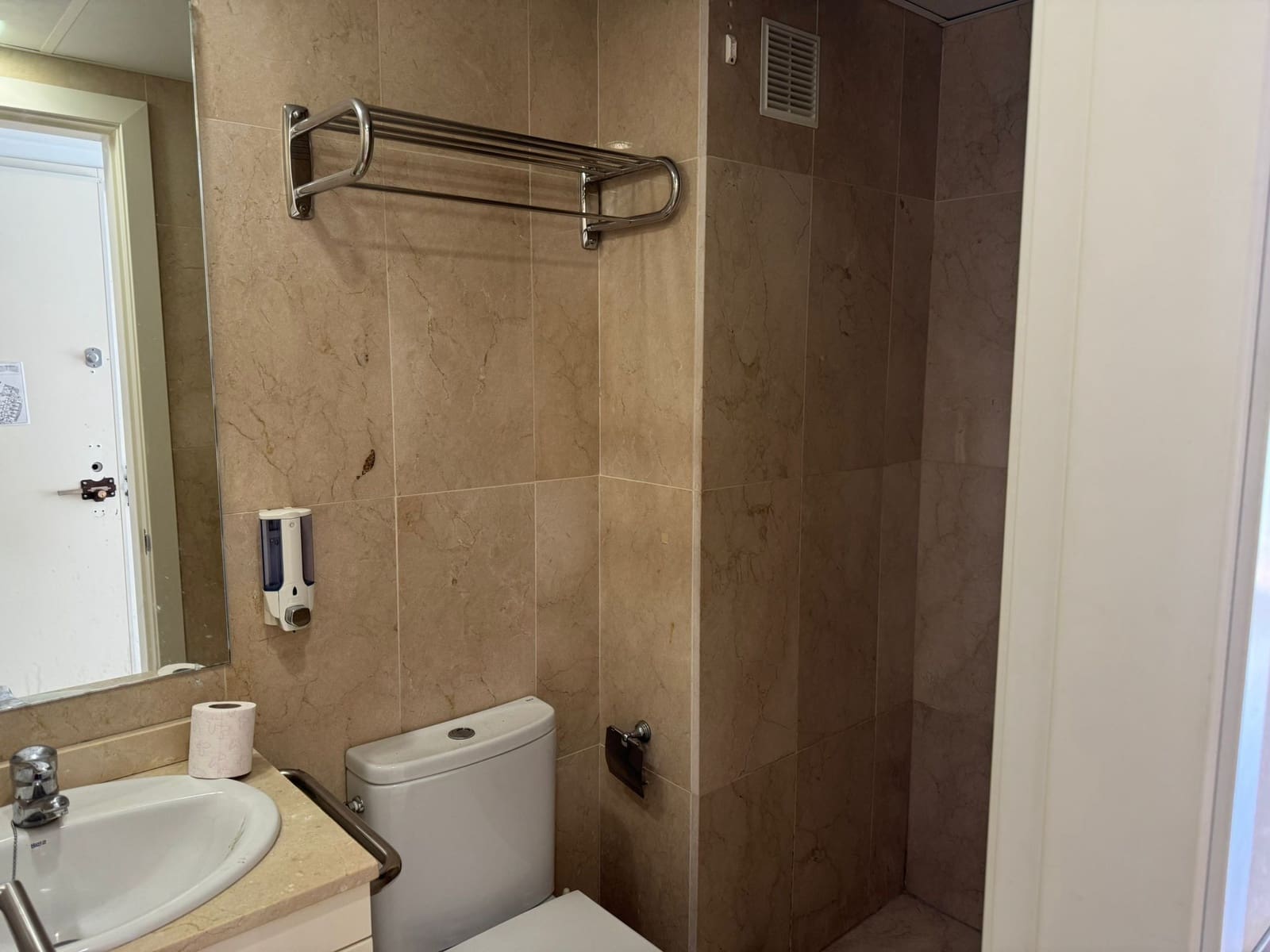 1 chambre Penthouse à vendre à Benalmadena avec piscine - 269 000 € (Ref: 9890948)