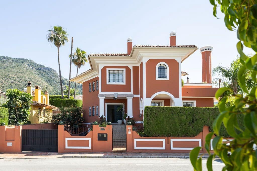 5 slaapkamer Huis te koop in Alhaurin de la Torre met zwembad - € 1.235.000 (Ref: 9890949)