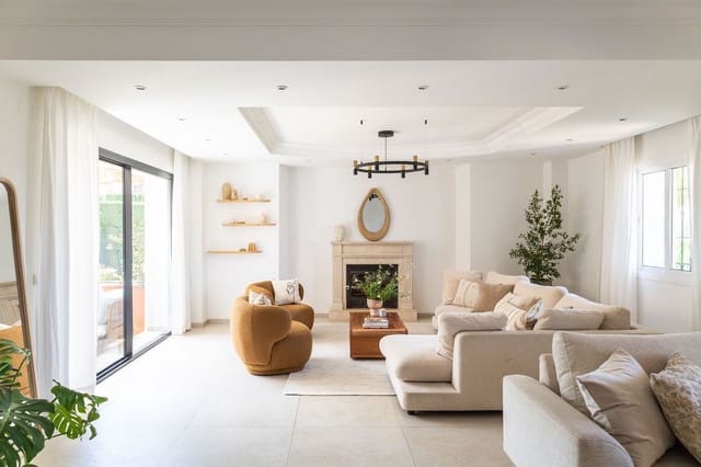 5 slaapkamer Huis te koop in Alhaurín de la Torre met zwembad - € 1.235.000 (Ref: 9890949)