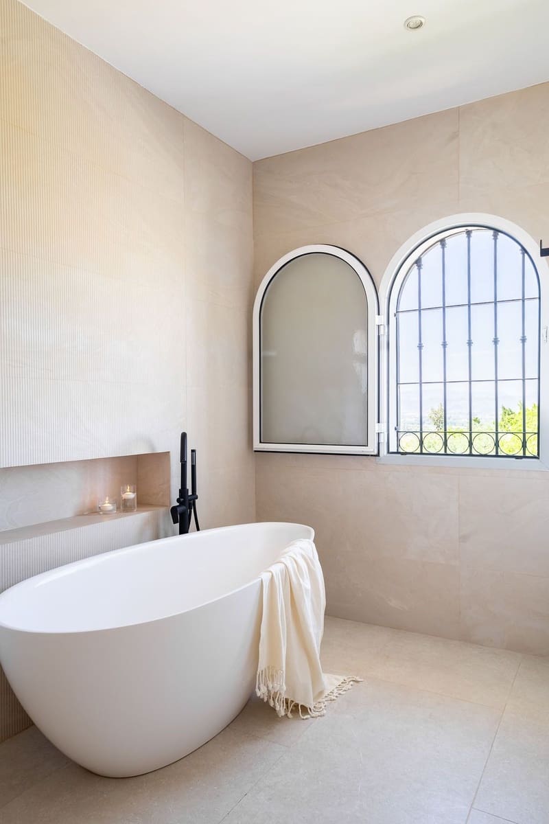 5 slaapkamer Huis te koop in Alhaurin de la Torre met zwembad - € 1.235.000 (Ref: 9890949)