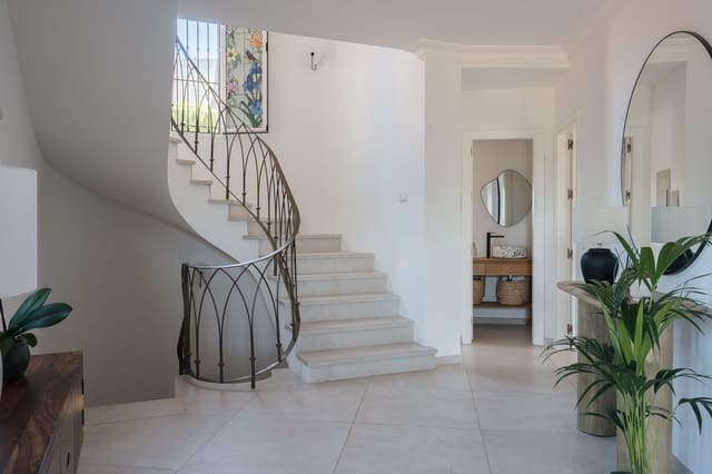 5 slaapkamer Huis te koop in Alhaurín de la Torre met zwembad - € 1.235.000 (Ref: 9890949)