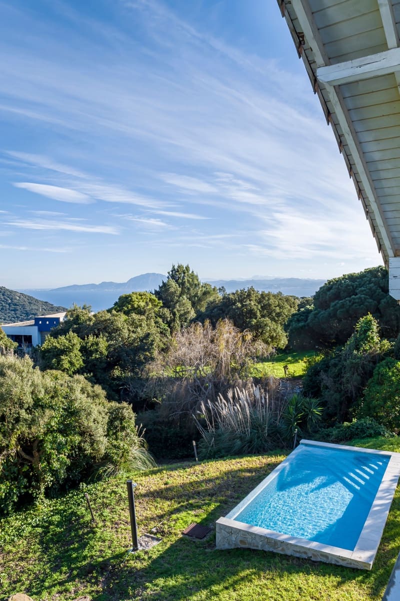 4 bedroom Villa for rent in Tarifa with pool garage - € 3,000 (Ref: 9892683)