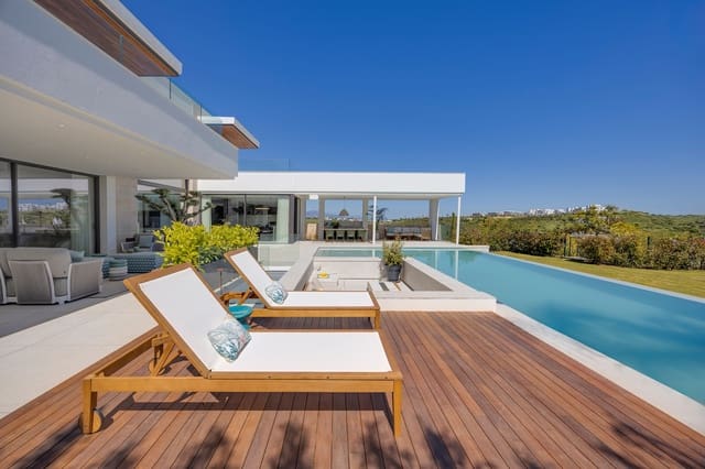 Chalet de 4 habitaciones en Casares Golf - Casares del Sol, Casares en venta con piscina - 4.200.000 € (Ref: 9893079)