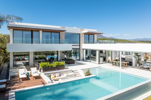 Chalet de 4 habitaciones en Casares Golf - Casares del Sol, Casares en venta con piscina - 4.200.000 € (Ref: 9893079)