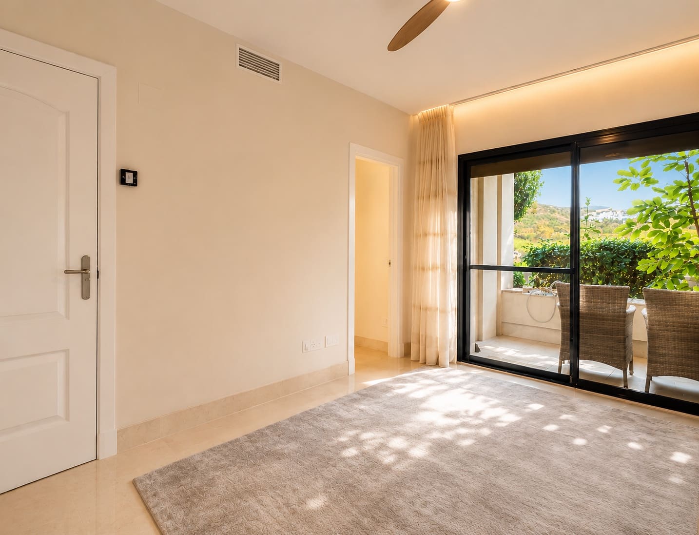 2 chambre Appartement à vendre à Benahavis avec piscine - 595 000 € (Ref: 9895366)