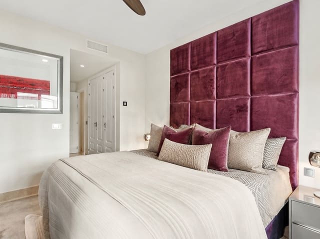 2 chambre Appartement à vendre à La Zagaleta - El Madroñal, Benahavís avec piscine - 595 000 € (Ref: 9895366)