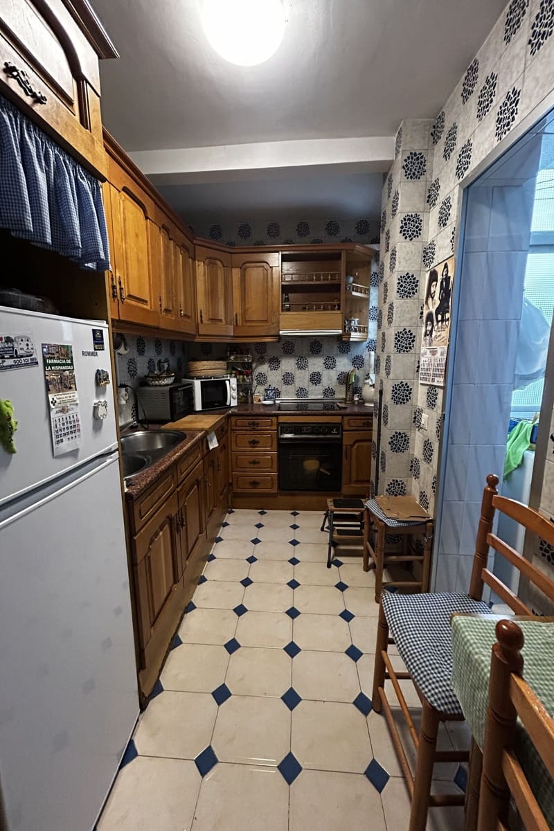 3 slaapkamer Appartement te koop in Fuengirola - € 295.000 (Ref: 9897401)