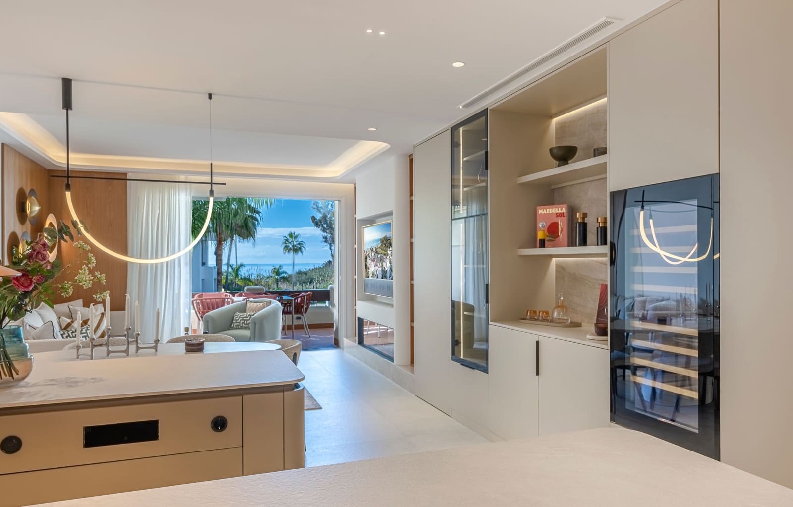 3 Zimmer Apartment zu verkaufen in New Golden Mile mit Pool - 1.895.000 € (Ref: 9905168)