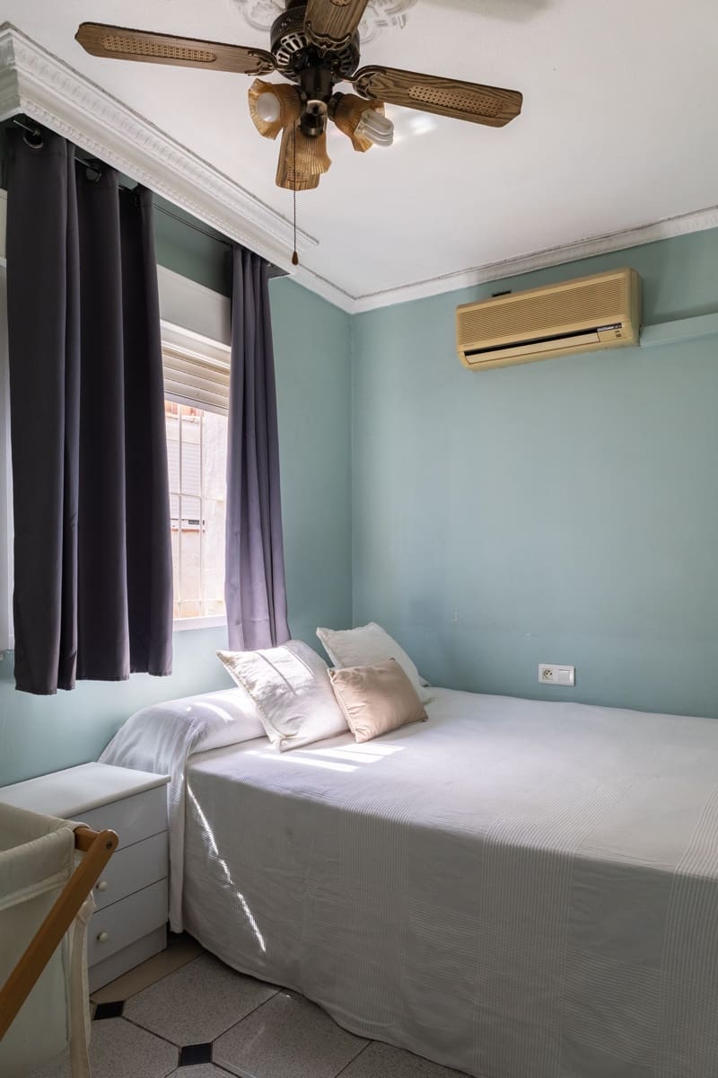 3 quarto Casa em Banda para venda em Malaga cidade - 330 000 € (Ref: 9906618)