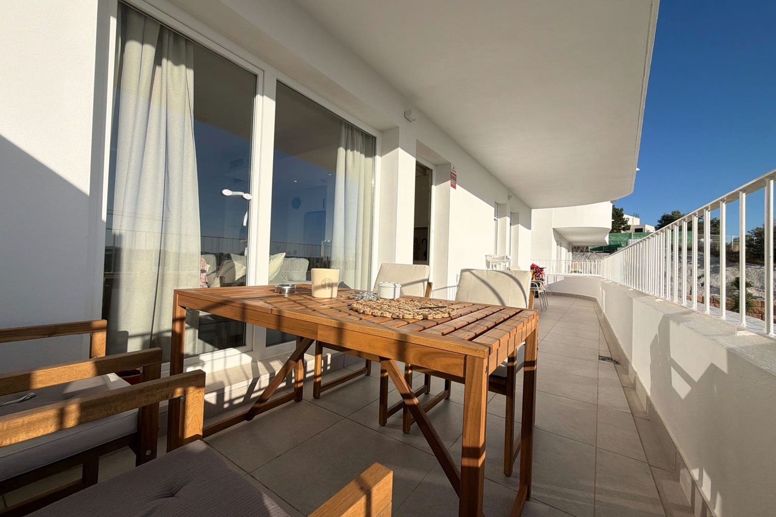 3 sypialnia Apartament do wynajęcia w Fuengirola z basenem garażem - 3 200 € (Ref: 9906863)