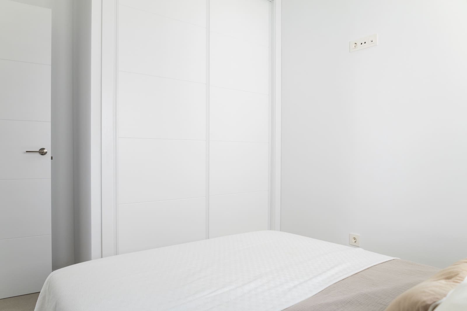Apartamento para venda em Nerja com piscina - 524 000 € (Ref: 9909051)