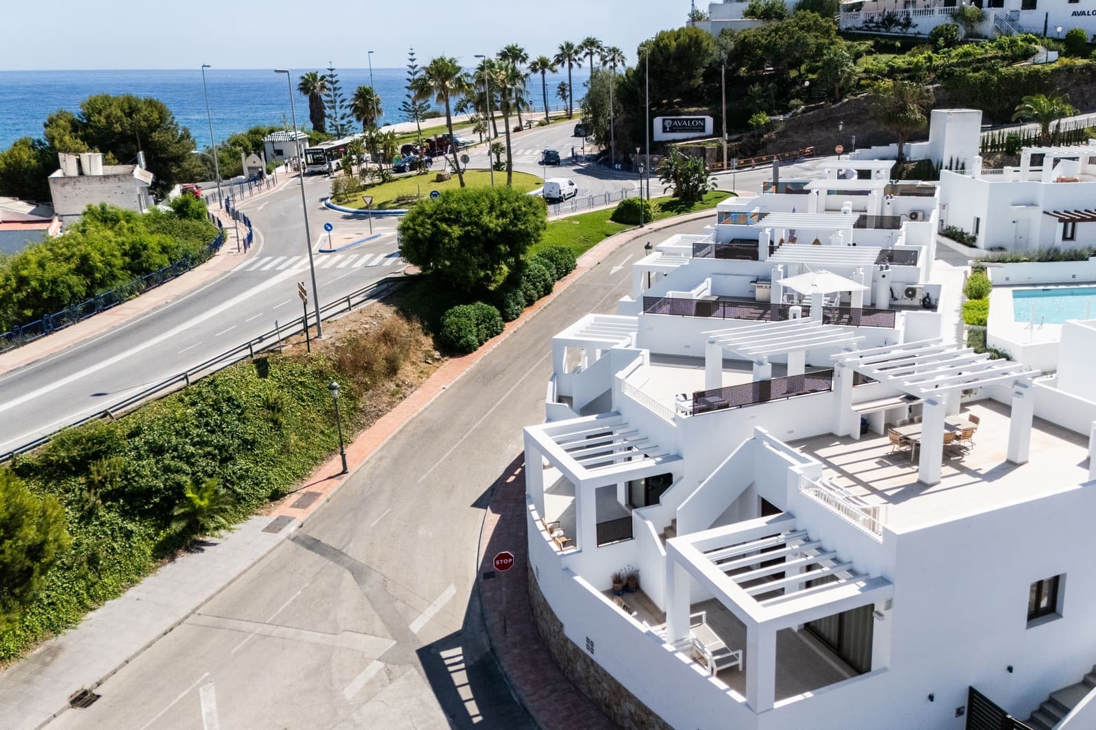 Apartamento para venda em Nerja com piscina - 524 000 € (Ref: 9909051)