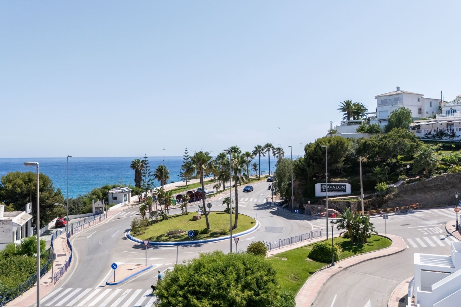 Apartamento para venda em Nerja com piscina - 524 000 € (Ref: 9909051)