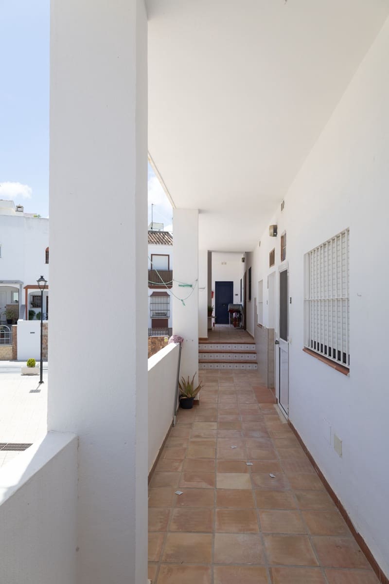 1 bedroom Apartment for sale in Alhaurin de la Torre - € 225,000 (Ref: 9909369)