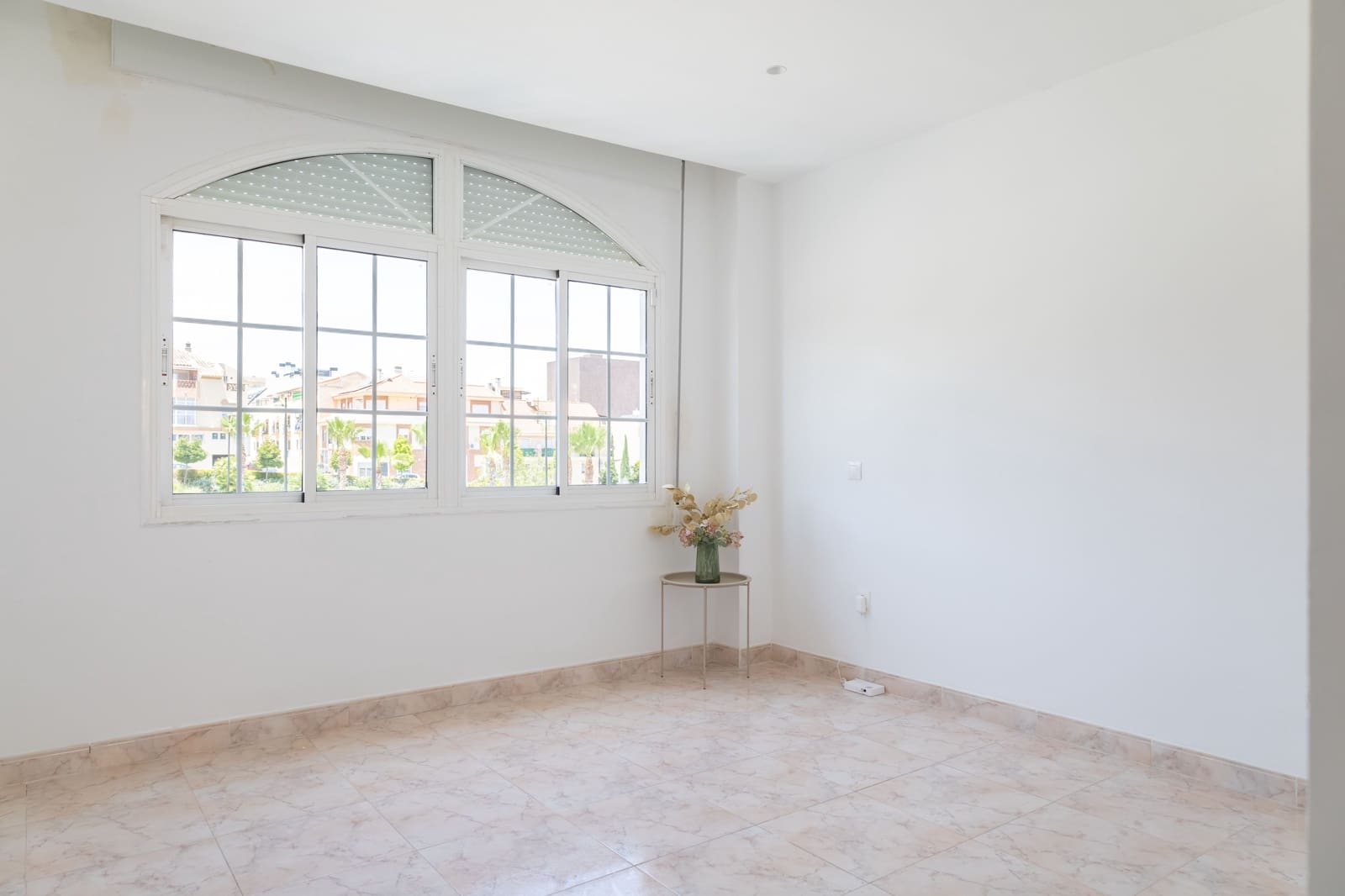 1 bedroom Apartment for sale in Alhaurin de la Torre - € 225,000 (Ref: 9909369)