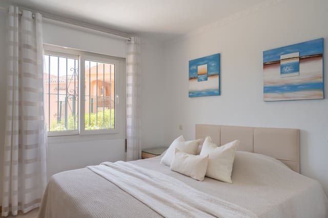 2 soverom Leilighet til salgs i El Faro de Calaburra - Chaparral, Mijas med svømmebasseng - € 279 000 (Ref: 9911949)