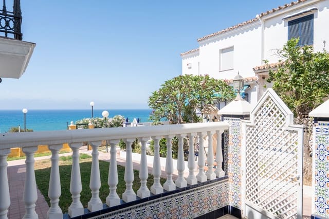 3 sovrum Hus till salu i La Cala del Moral, Rincón de la Victoria med pool - 599 000 € (Ref: 9912296)