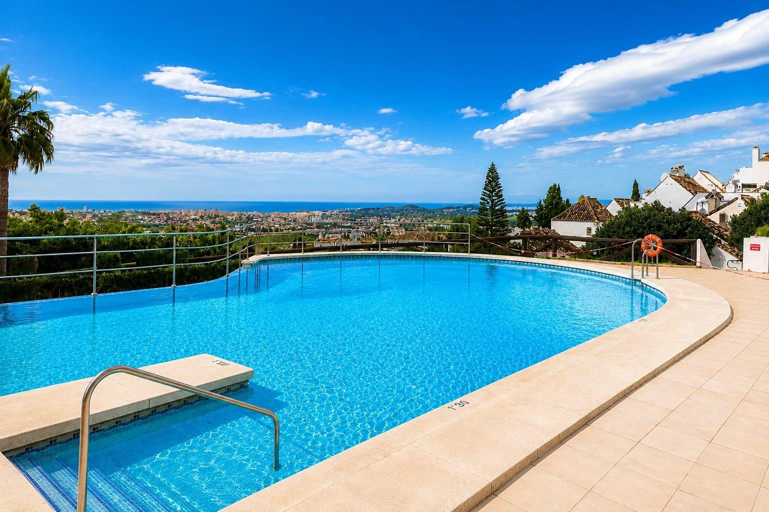 2 sypialnia Apartament na sprzedaż w Mijas Costa z basenem - 395 000 € (Ref: 9913404)