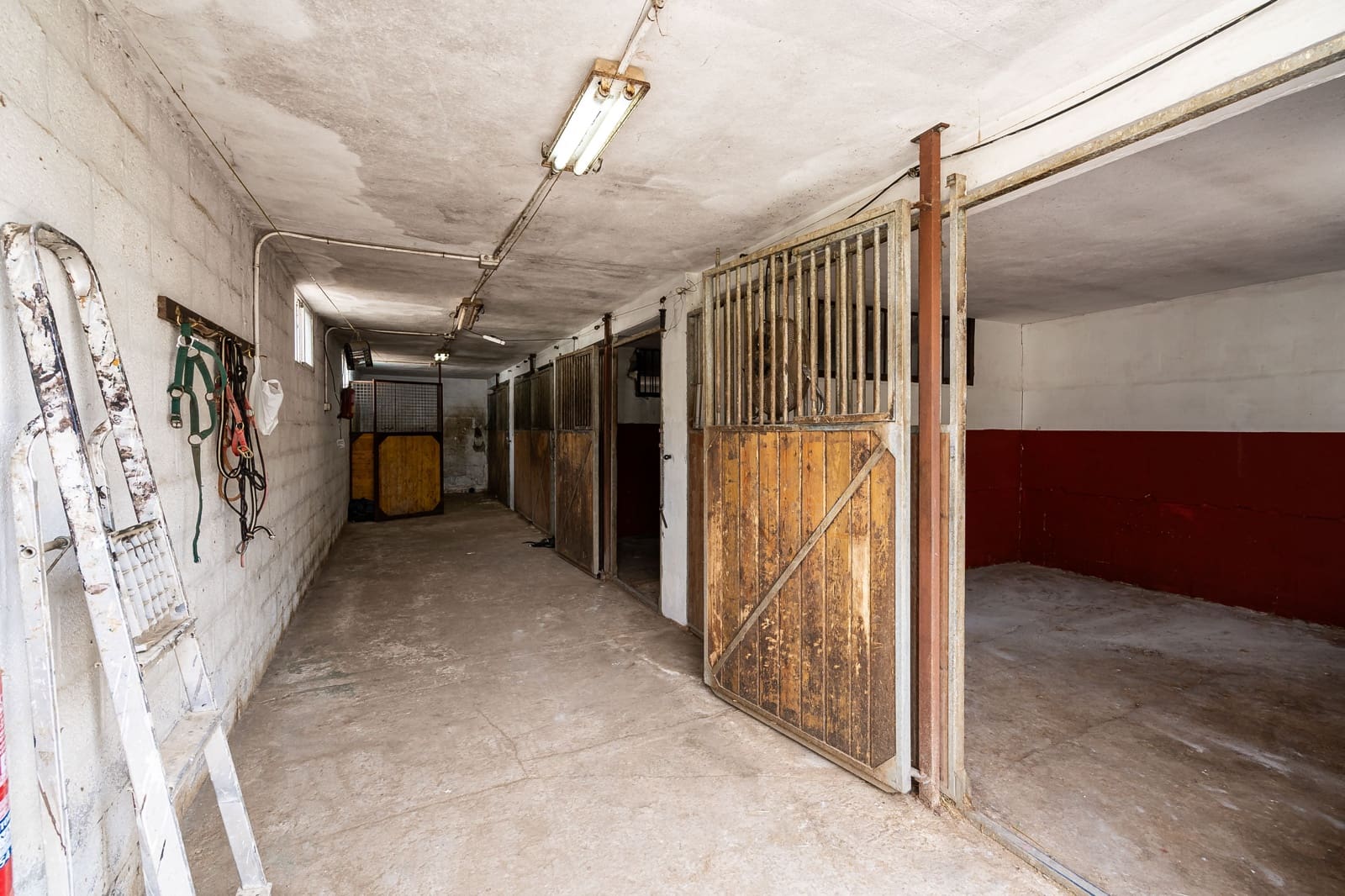 4 Zimmer Haus zu verkaufen in Villanueva de la Concepcion mit Pool - 1.500.000 € (Ref: 9915080)