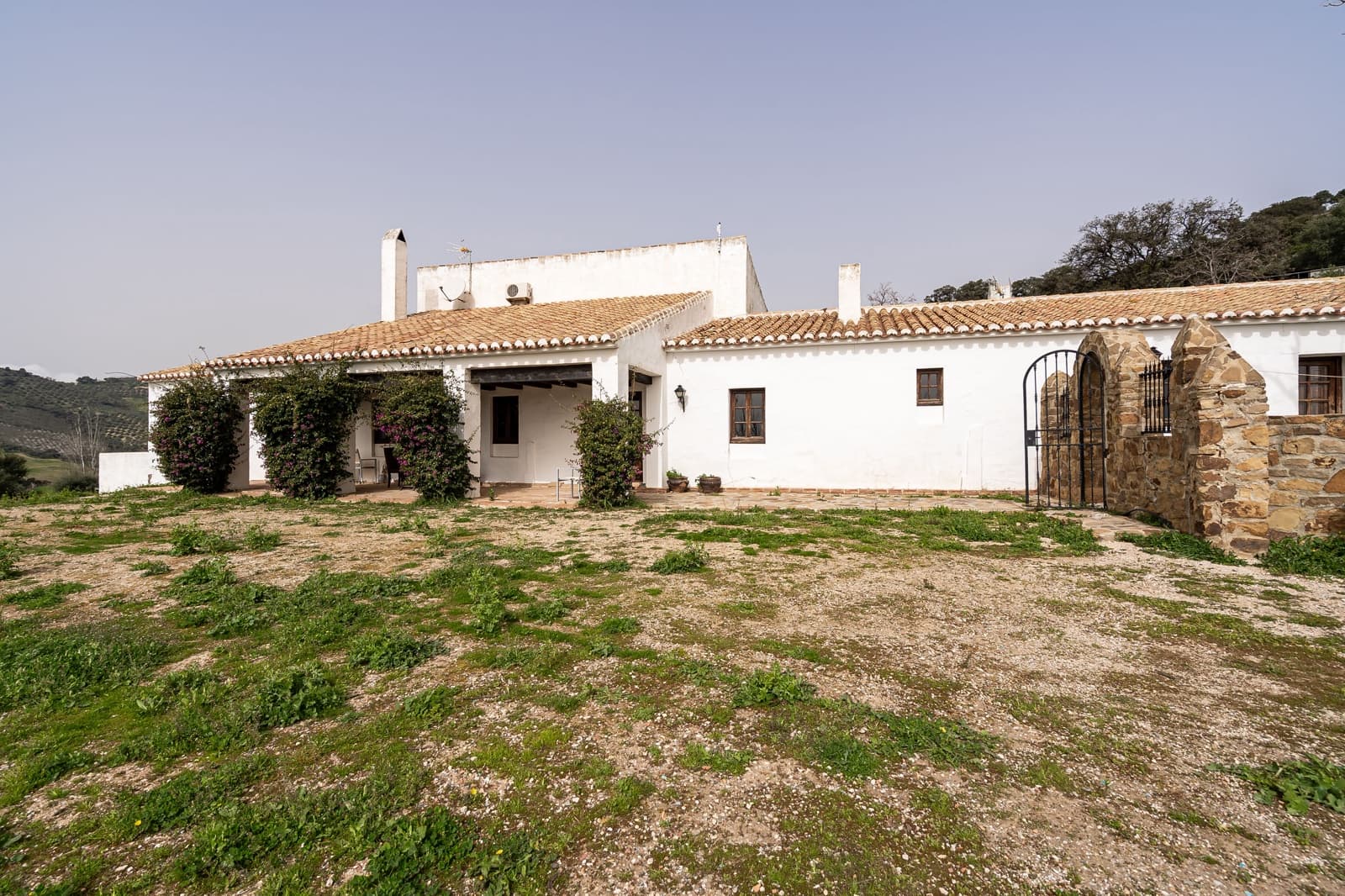 4 Zimmer Haus zu verkaufen in Villanueva de la Concepcion mit Pool - 1.500.000 € (Ref: 9915080)