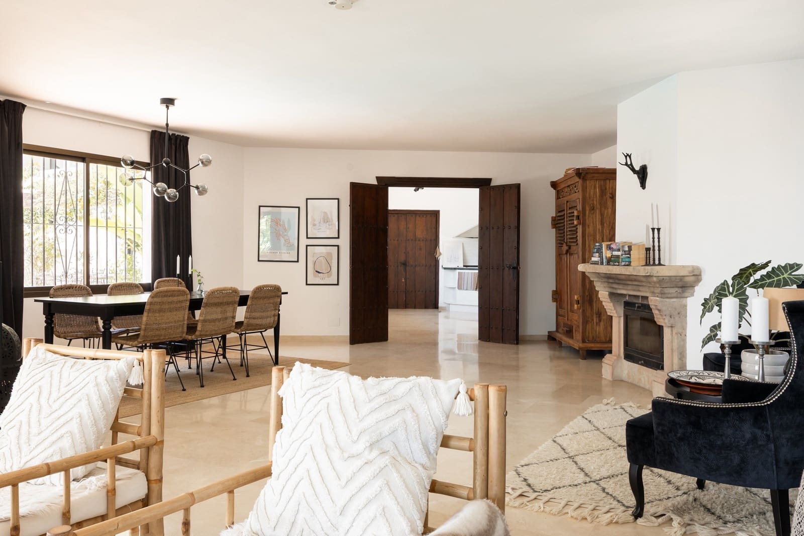 5 makuuhuone Omakotitalo myytävänä paikassa Mijas Costa mukana uima-altaan - 1 995 000 € (Ref: 9919078)
