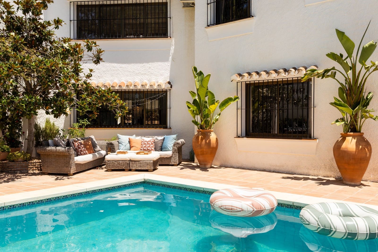 5 makuuhuone Omakotitalo myytävänä paikassa Mijas Costa mukana uima-altaan - 1 995 000 € (Ref: 9919078)