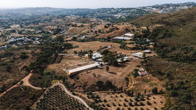 5 soveværelse Finca/Landehus til salg i Mijas Costa, Mijas - € 3.000.000 (Ref: 9920918)