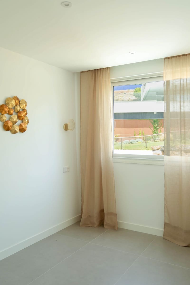 Apartamento de 3 habitaciones en Fuengirola en venta con piscina - 738.000 € (Ref: 9921925)