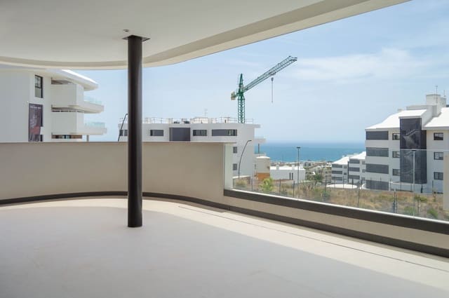 Apartamento de 3 habitaciones en El Higuerón, Fuengirola en venta con piscina - 738.000 € (Ref: 9921925)