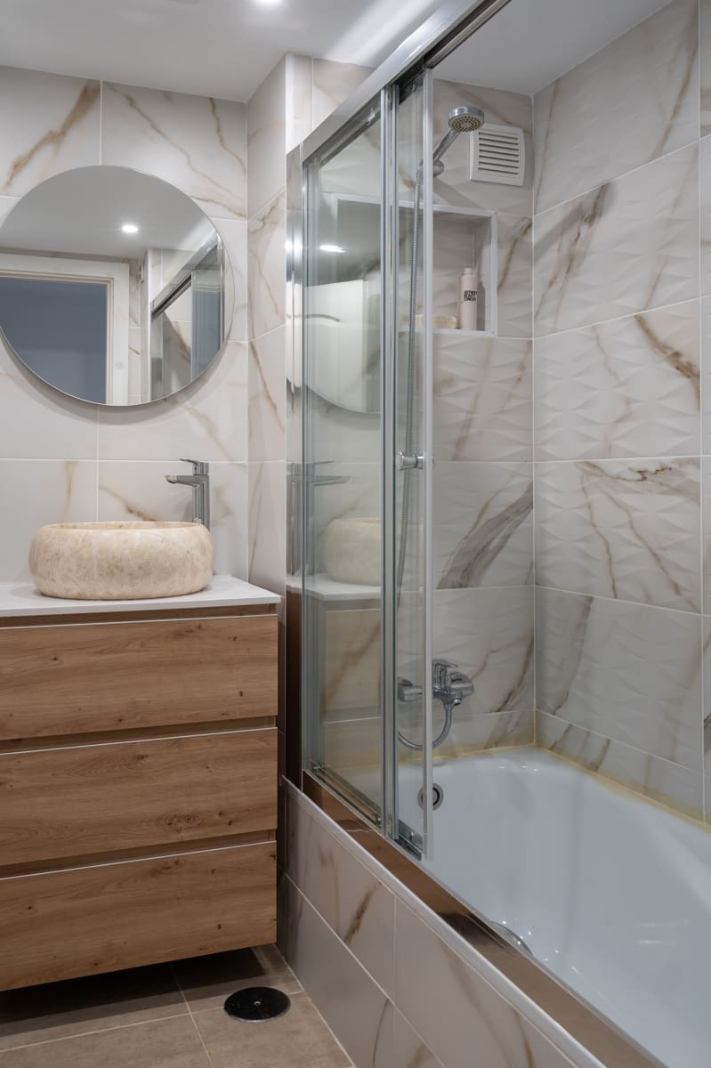 2 bedroom Penthouse for sale in Marbella with pool - € 420,000 (Ref: 9924853)